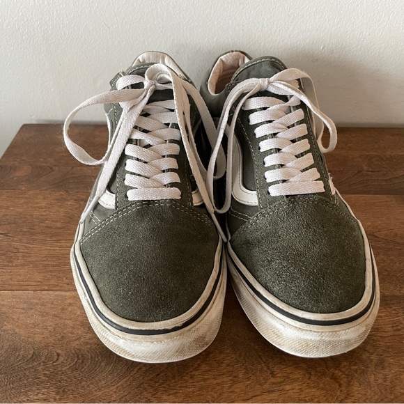 Vans Old Green Suede Sneakers M7/W8.5 - Picture 2 of 11